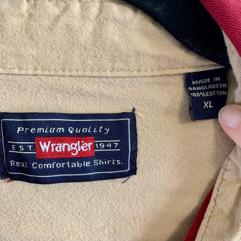 Wrangler Double Pocket Button Up - image 4